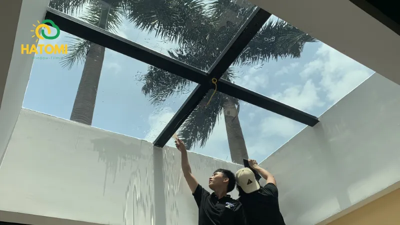 Tiêu chí chọn phim cách nhiệt giếng trời